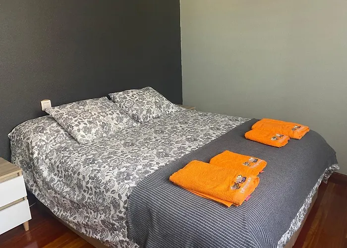 Amezola 2- Con Bano Exterior De Uso Privado En Casa Compartida